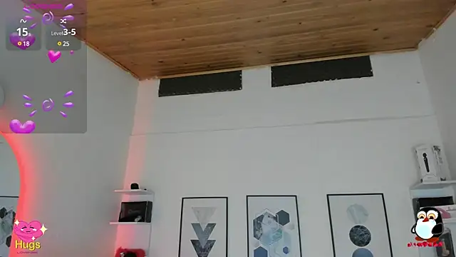 Snapshot of cristal__hot_1 chatting on February 28, 2025, 10:20 am cristal hot 1 online show from February 28, 2025, 10:20 am