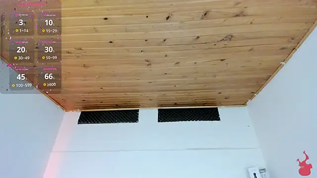 Snapshot of cristal__hot_1 chatting on March 11, 2025, 4:10 am cristal hot 1 online show from March 11, 2025, 4:10 am