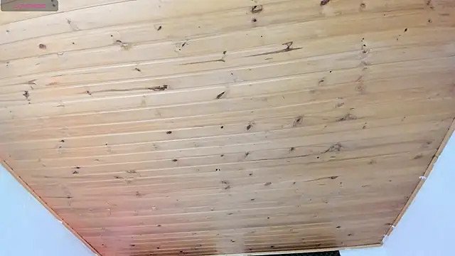 Snapshot of cristal__hot_1 chatting on March 18, 2025, 4:04 am cristal hot 1 online show from March 18, 2025, 4:04 am