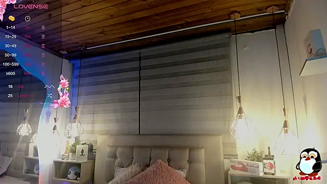 Snapshot of cristal__hot_1 chatting on September 27, 2025, 5:34 am cristal hot 1 online show from September 27, 2025, 5:34 am