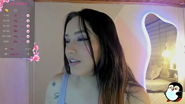 Snapshot of cristal__hot_1 chatting on September 28, 2025, 5:13 am cristal hot 1 online show from September 28, 2025, 5:13 am