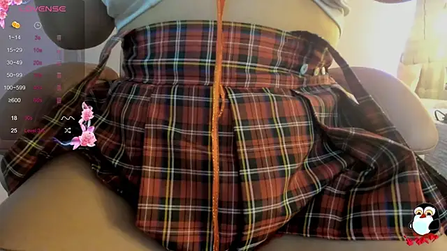 Snapshot of cristal__hot_1 chatting on October 6, 2025, 5:16 am cristal hot 1 online show from October 6, 2025, 5:16 am