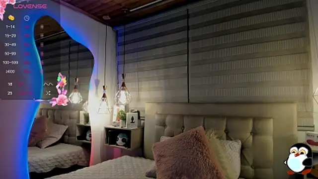 Snapshot of cristal__hot_1 chatting on November 14, 2025, 5:06 am cristal hot 1 online show from November 14, 2025, 5:06 am