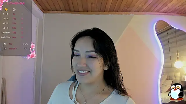 Snapshot of cristal__hot_1 chatting on January 11, 2026, 5:12 am cristal hot 1 online show from January 11, 2026, 5:12 am