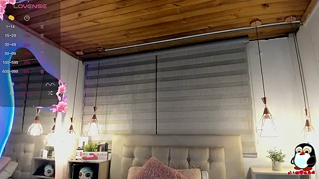 Snapshot of cristal__hot_1 chatting on February 10, 2026, 5:00 am cristal hot 1 online show from February 10, 2026, 5:00 am