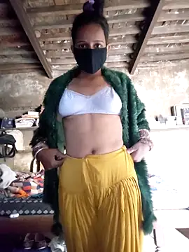 Snapshot of Fullyloadedvid chatting on December 5, 2025, 5:49 am Fullyloadedvid online show from December 5, 2025, 5:49 am