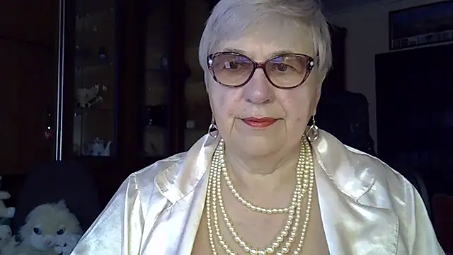 SweetCherry27 online show from March 17, 2025, 4:29 am