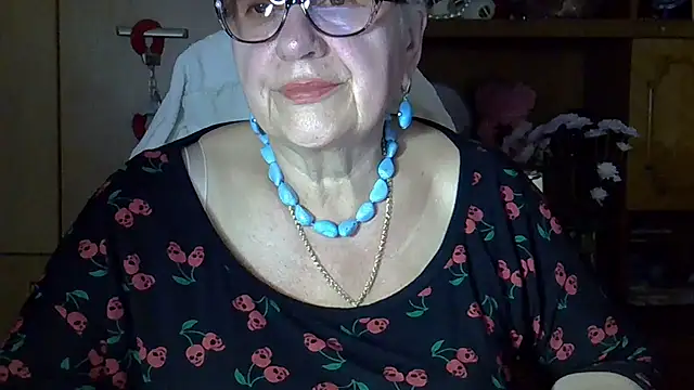 SweetCherry27 online show from October 8, 2025, 4:37 pm