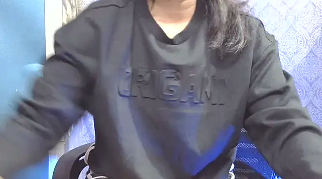 Supriya201 online show from December 2, 2024, 4:42 pm