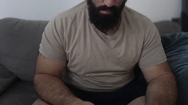 Snapshot of hugemachohandsome chatting on July 16, 2026, 6:19 am hugemachohandsome online show from July 16, 2026, 6:19 am