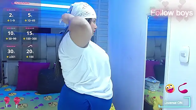 Snapshot of evelin_zaens chatting on October 26, 2025, 4:29 am evelin zaens online show from October 26, 2025, 4:29 am