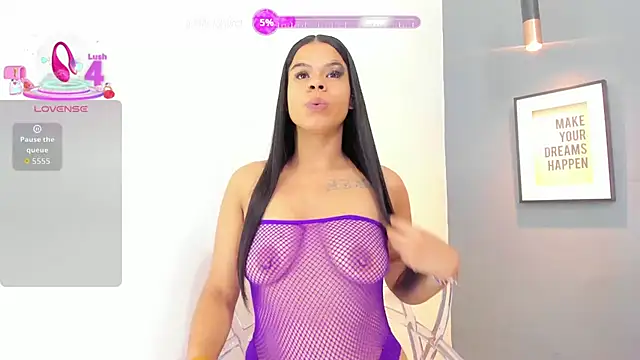 Snapshot of RebeccaSexx chatting on September 30, 2025, 10:37 pm RebeccaSexx online show from September 30, 2025, 10:37 pm