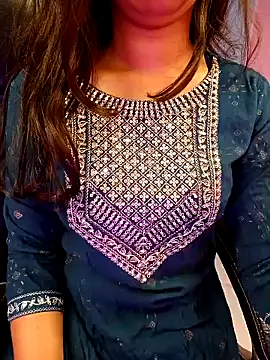 Snapshot of Aditi_1 chatting on January 11, 2025, 11:46 pm Aditi 1 online show from January 11, 2025, 11:46 pm