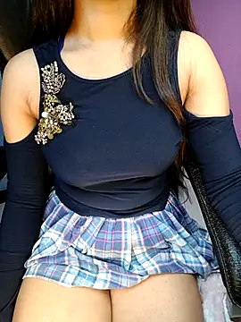 Snapshot of Aditi_1 chatting on September 9, 2025, 2:33 am Aditi 1 online show from September 9, 2025, 2:33 am