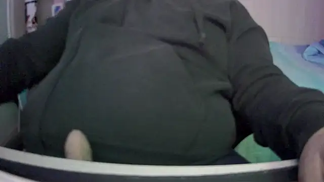 Snapshot of michele1500 chatting on November 14, 2025, 5:11 pm michele1500 online show from November 14, 2025, 5:11 pm