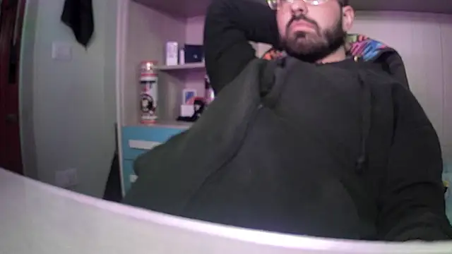 Snapshot of michele1500 chatting on November 24, 2025, 4:51 pm michele1500 online show from November 24, 2025, 4:51 pm