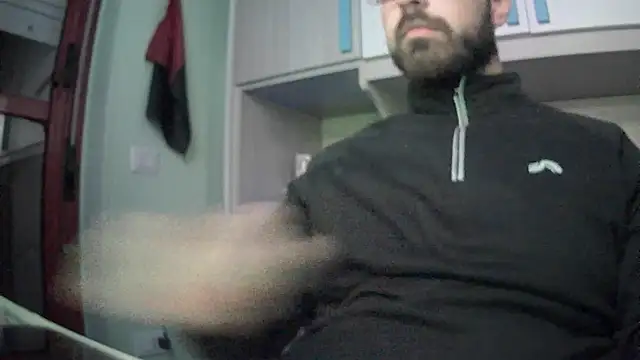 Snapshot of michele1500 chatting on November 26, 2025, 4:52 pm michele1500 online show from November 26, 2025, 4:52 pm