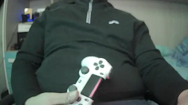 Snapshot of michele1500 chatting on December 19, 2025, 5:20 pm michele1500 online show from December 19, 2025, 5:20 pm