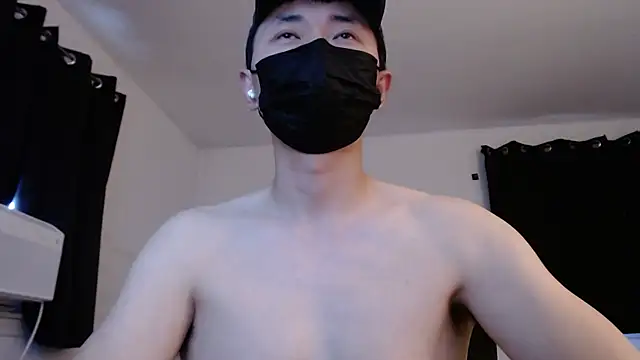 twbobo00715 online show from October 27, 2025, 9:19 pm