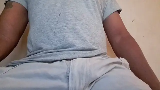 royblackbigpvt online show from March 18, 2026, 6:11 pm