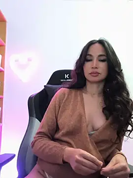 Snapshot of Naughty-Jessie chatting on November 15, 2025, 9:54 pm Naughty-Jessie online show from November 15, 2025, 9:54 pm