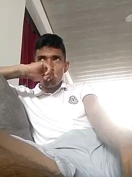 Snapshot of jones-hot2 chatting on March 12, 2025, 7:06 pm jones-hot2 online show from March 12, 2025, 7:06 pm