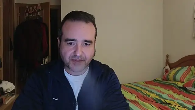 curiosillo83 online show from April 26, 2026, 2:59 pm
