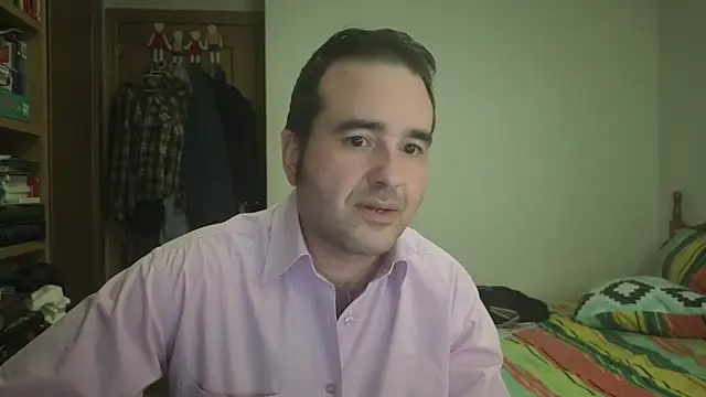 curiosillo83 online show from May 13, 2026, 7:11 pm