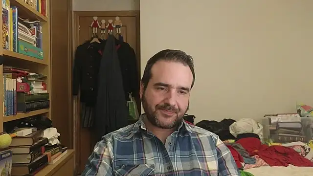 curiosillo83 online show from May 23, 2026, 7:18 pm