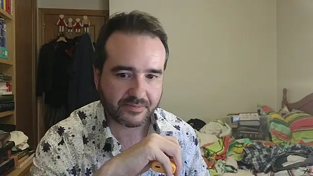 curiosillo83 online show from May 28, 2026, 2:47 pm
