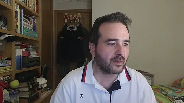 curiosillo83 online show from May 30, 2026, 4:59 pm