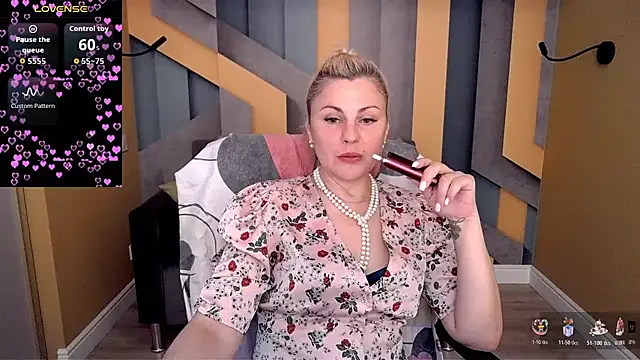 Candy Long online show from July 3, 2026, 5:36 am