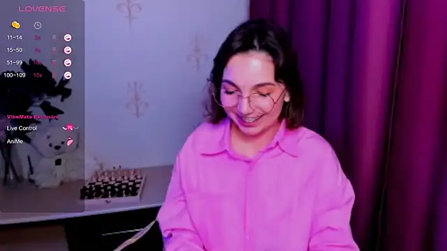 KindHazelHere  online show from November 30, 2025, 2:15 am