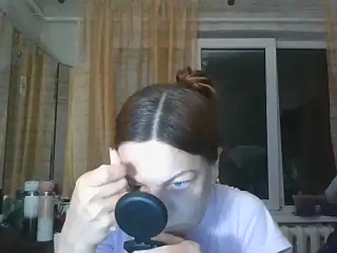 ShawnaAdams online show from March 22, 2025, 6:03 pm