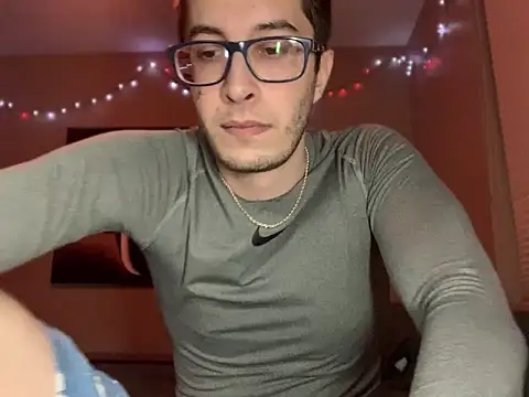 Snapshot of Bwcjoshbanks chatting on February 5, 2026, 2:38 am Bwcjoshbanks online show from February 5, 2026, 2:38 am