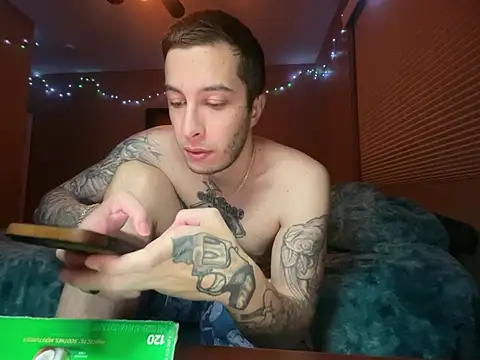 Snapshot of Bwcjoshbanks chatting on February 7, 2026, 7:23 am Bwcjoshbanks online show from February 7, 2026, 7:23 am