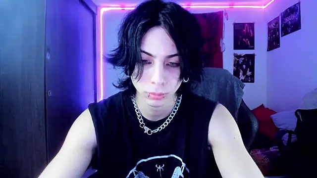 dussk  online show from February 27, 2025, 5:34 am