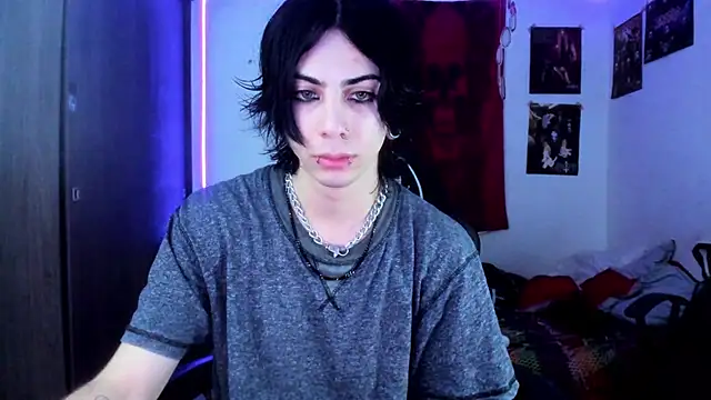 dussk  online show from February 28, 2025, 6:32 am