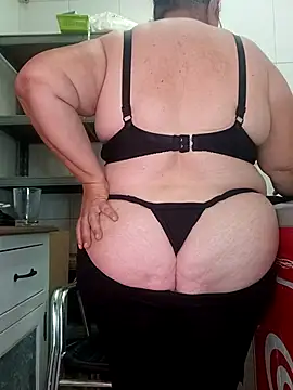 eroticjessitop online show from July 13, 2026, 6:44 pm
