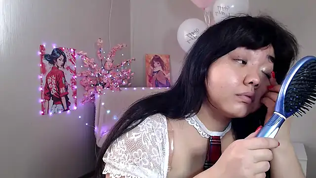 Snapshot of Moertomlly chatting on January 10, 2026, 5:42 am Moertomlly online show from January 10, 2026, 5:42 am