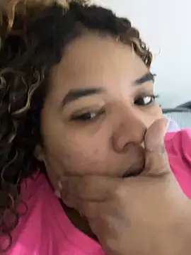 Snapshot of _nickypurple_ chatting on November 3, 2025, 5:58 pm nickypurple online show from November 3, 2025, 5:58 pm