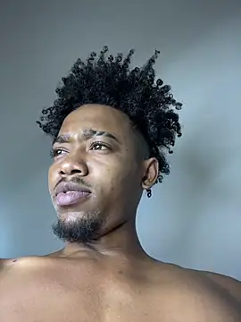 matatanlove online show from October 5, 2025, 3:05 am