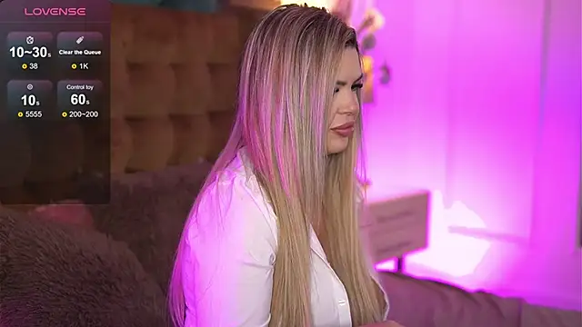 SophieBoobsX online show from February 12, 2025, 6:29 am