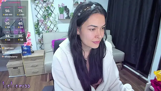 Snapshot of Lunlunera chatting on February 7, 2025, 9:58 am Lunlunera online show from February 7, 2025, 9:58 am