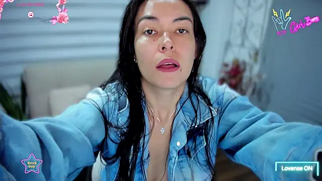 Lunlunera online show from February 21, 2026, 7:09 am