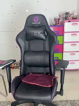 John-Moon-Latin online show from January 7, 2026, 2:03 am