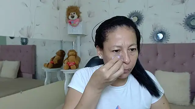Snapshot of mature_martina chatting on January 21, 2025, 9:46 pm mature martina online show from January 21, 2025, 9:46 pm