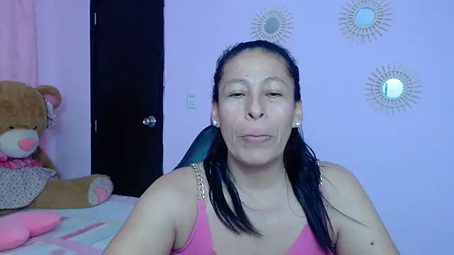 Snapshot of mature_martina chatting on February 1, 2025, 5:49 am mature martina online show from February 1, 2025, 5:49 am