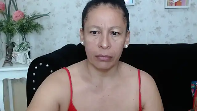 Snapshot of mature_martina chatting on February 22, 2025, 5:23 am mature martina online show from February 22, 2025, 5:23 am