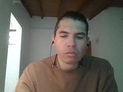 Snapshot of Manguerozotv chatting on May 9, 2026, 1:38 pm Manguerozotv online show from May 9, 2026, 1:38 pm